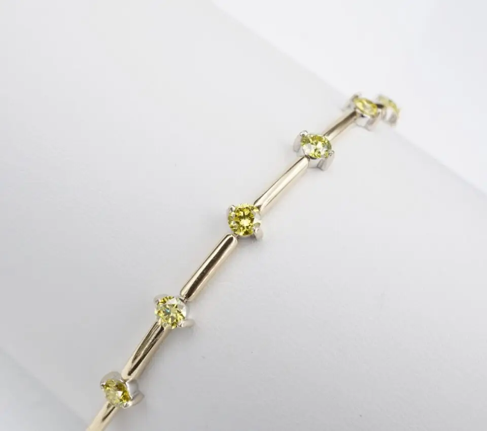 Yellow Diamond Tennis Bracelet, 2.75 ctw, 14k Gold