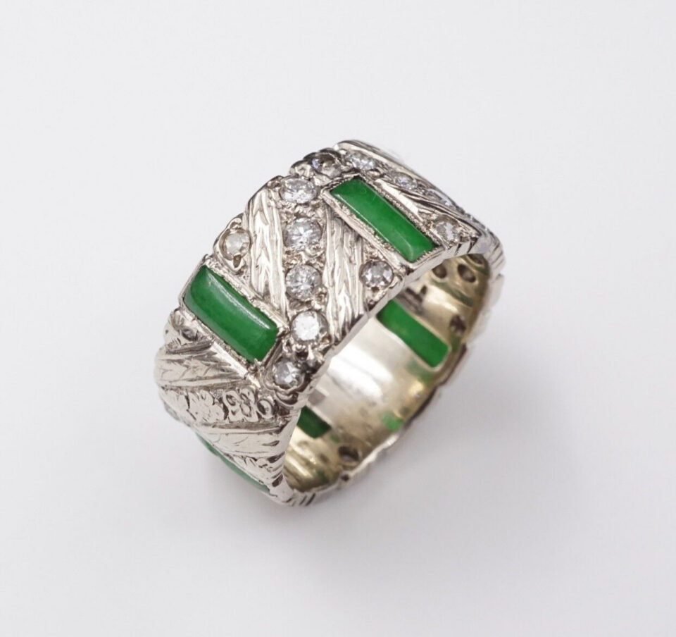 Vintage Apple Green Jade and Diamond 14k Gold Wide Band Ring Size 5.5, view 2