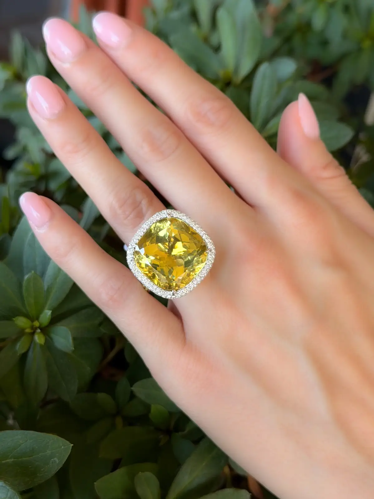 18k Palmiero 20ct Green Beryl Yellow Diamond Halo Cocktail Ring Size 7.5, view 2